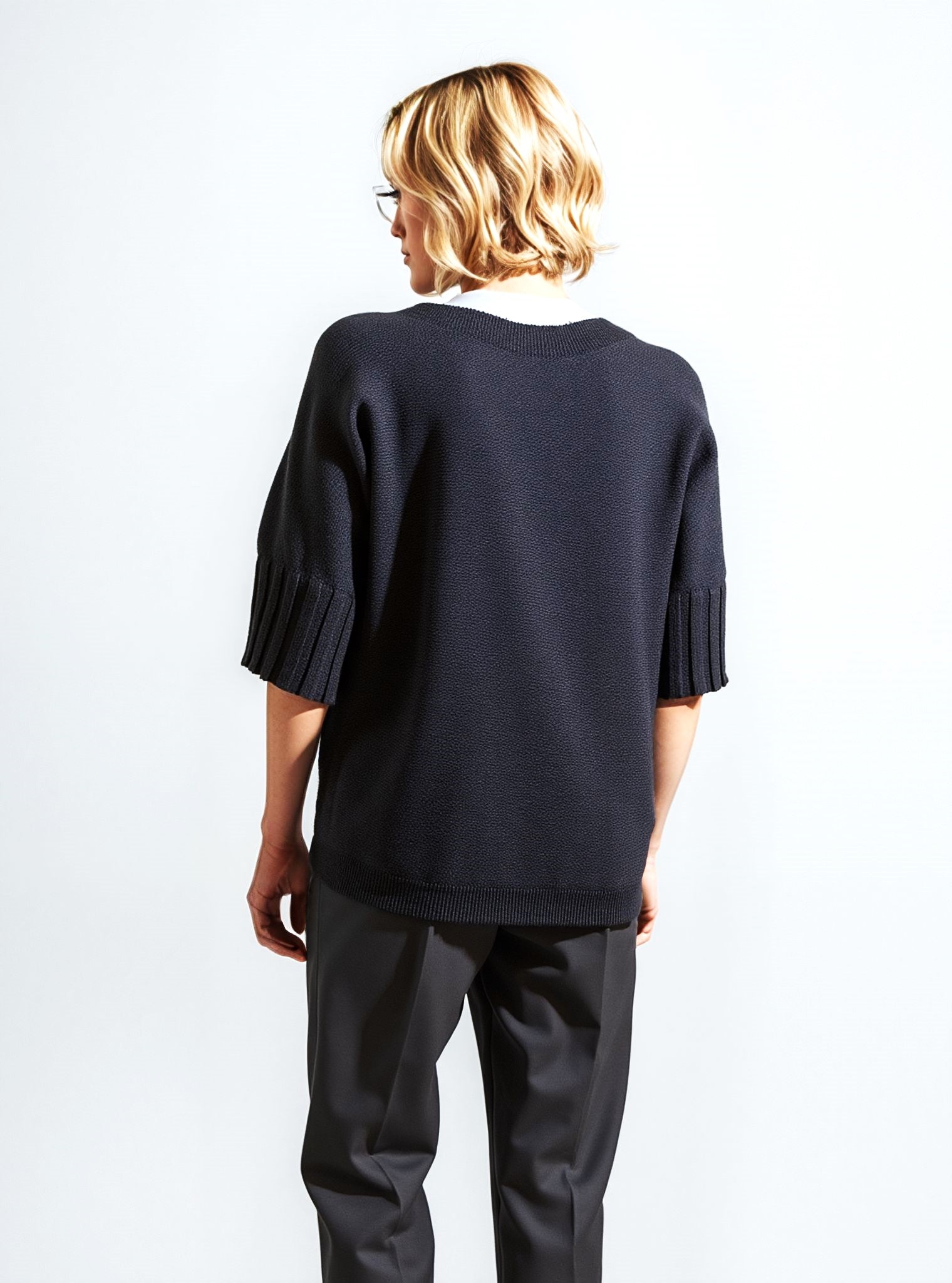 Elegant Black Knit Top - Short Sleeve Sweater