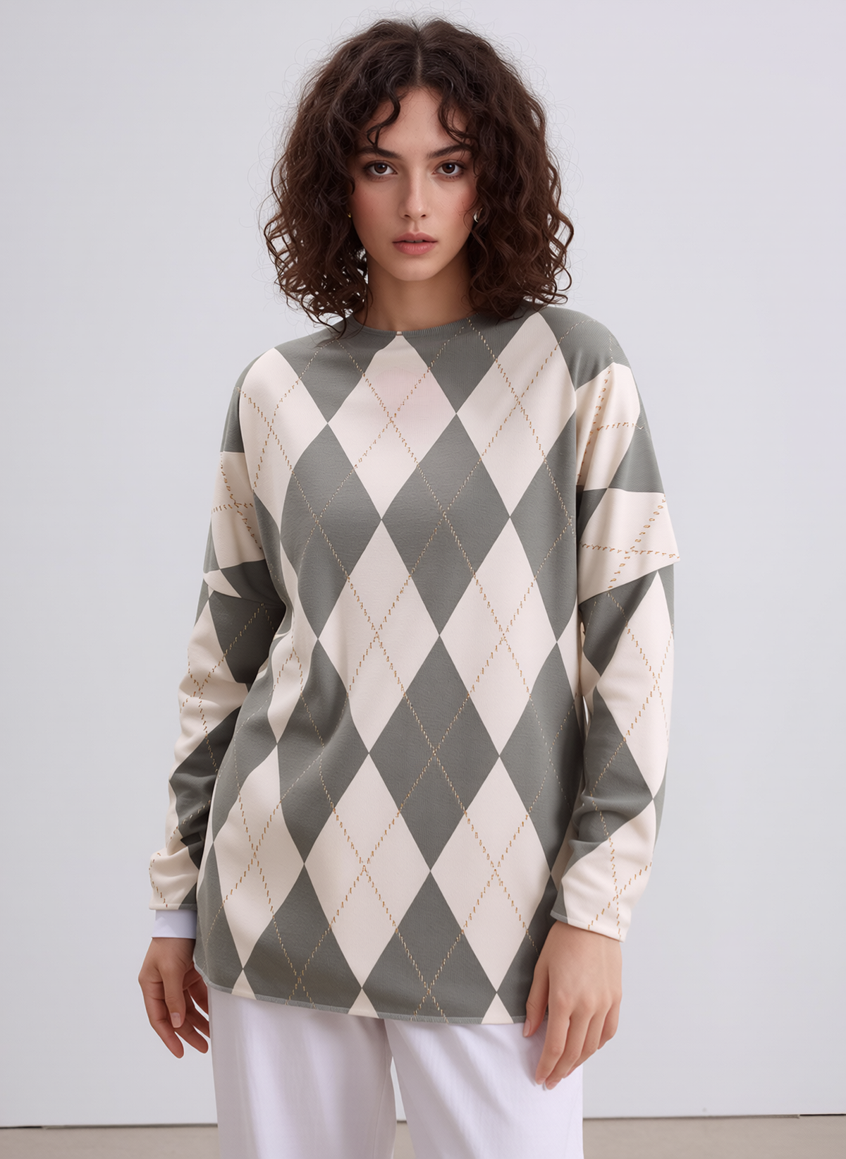 Women's Sage Green & Off-White Argyle V-Neck Sweater - Classic Diamond Pattern Knit Jumper