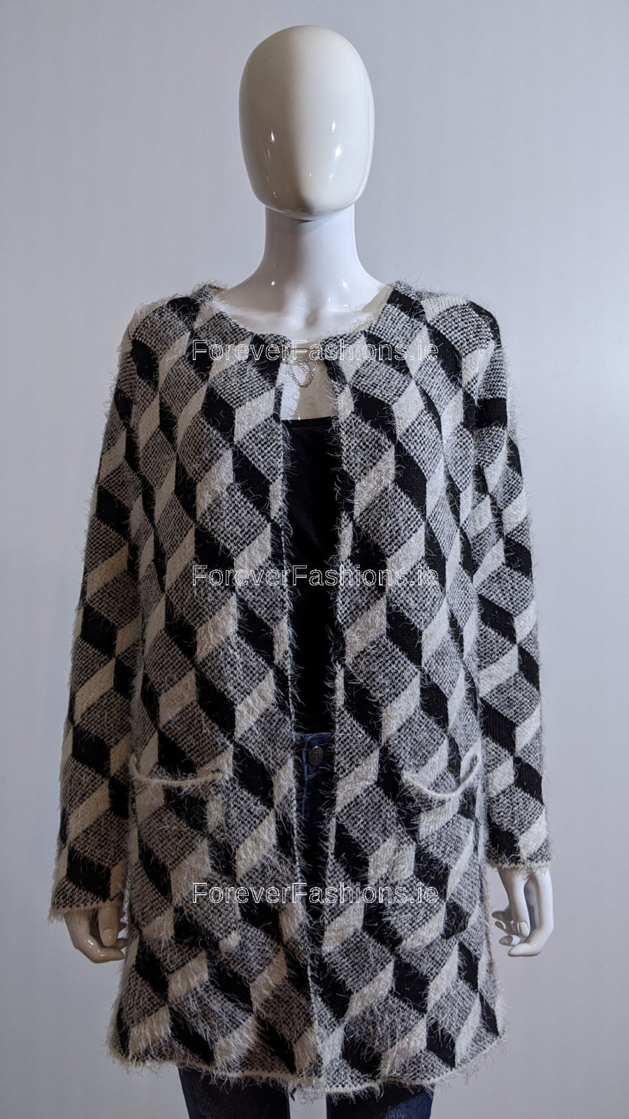 Black Diamond Pattern Fluffy Open Cardigan