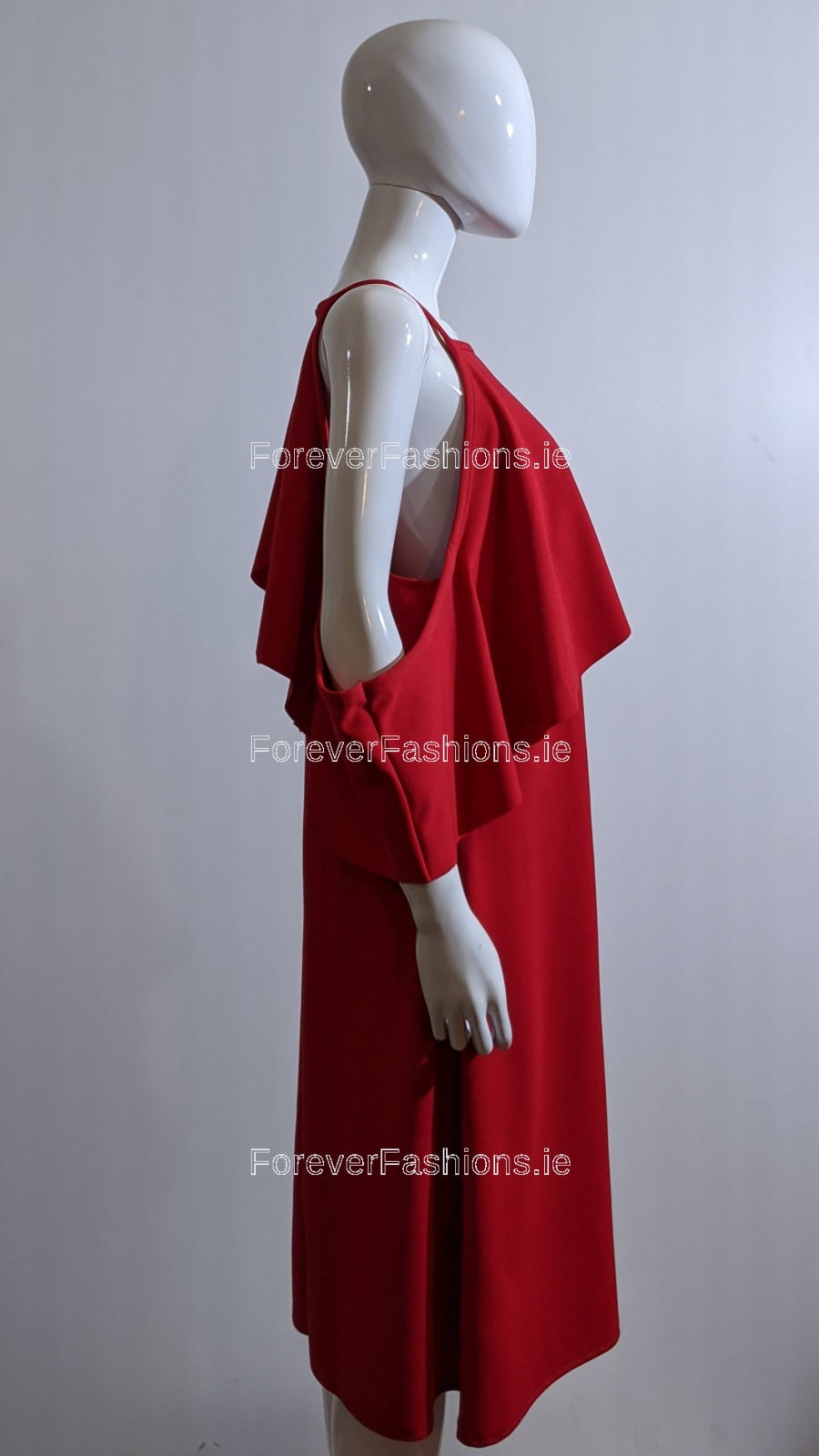 Red Shoulder Cut Layered Sleeve